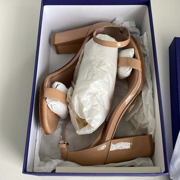 Stuart Weitzman Nearlynude strap sandal patent leather - Picture 7 of 11